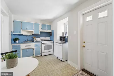 216 Brentwood Road, Havertown, PA 19083 - Photo 9