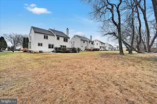 213 Beatrice Ln, Aston, PA 19014 - Photo 41