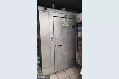 669 Long Lane, Upper Darby, PA 19082 - Photo 15