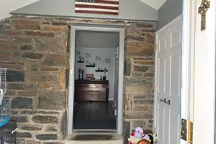 908 Roberts Ave, Drexel Hill, PA 19026 - Photo 7