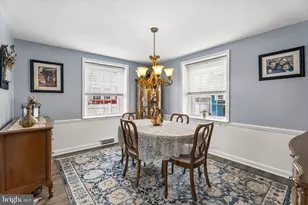 908 Roberts Ave, Drexel Hill, PA 19026 - Photo 7