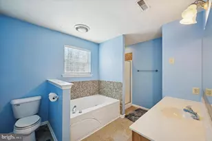 32 Victory Way, Upper Chichester, PA 19061 - Photo 11