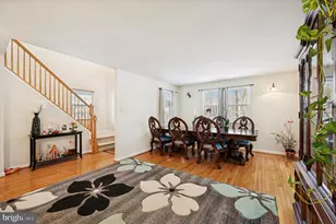 32 Victory Way, Upper Chichester, PA 19061 - Photo 3