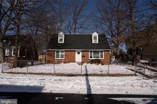 907 North St, Collingdale, PA 19023 - Photo 3