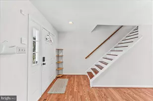 8 Eusden Dr, Aston, PA 19014 - Photo 3