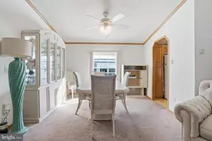 236 Horseshoe Dr, Garnet Valley, PA 19060 - Photo 9