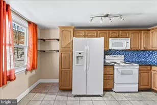 343 Westpark Ln, Clifton Heights, PA 19018 - Photo 7