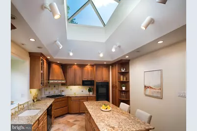 220 Radnor Chester Road, Villanova, PA 19085 - Photo 9