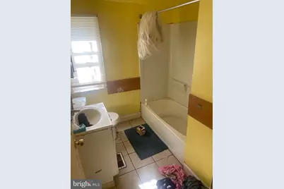 1114 Clover Lane, Chester, PA 19013 - Photo 7