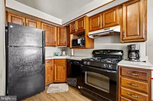 907 Poplar Ave, Glenolden, PA 19036 - Photo 9