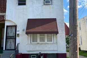 208 Walnut St, Darby, PA 19023 - Photo 1