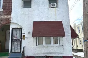 208 Walnut St, Darby, PA 19023 - Photo 1