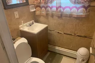 208 Walnut St, Darby, PA 19023 - Photo 13