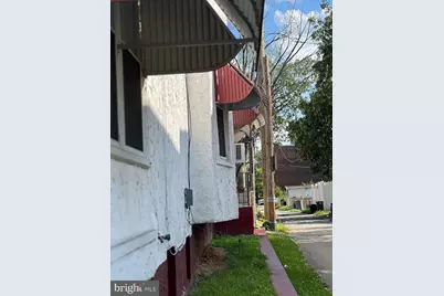 208 Walnut Street, Darby, PA 19023 - Photo 3