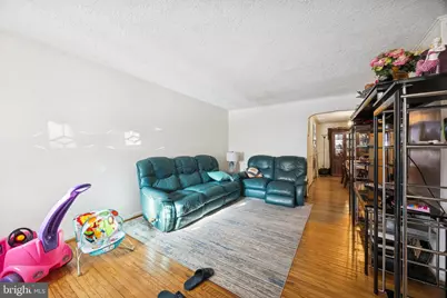 1053 Taylor Drive, Folcroft, PA 19032 - Photo 3