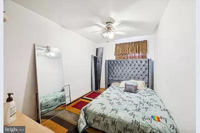 1053 Taylor Drive, Folcroft, PA 19032 - Photo 9