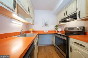 1 Radnor Dr, Newtown Square, PA 19073 - Photo 9