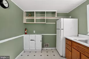 1825 Dutton Mill Rd, Aston, PA 19014 - Photo 17