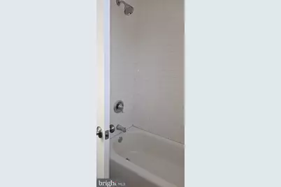 3633 Berry Avenue #1ST FL, Drexel Hill, PA 19026 - Photo 13