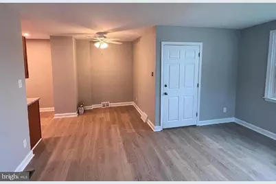 3633 Berry Avenue #1ST FL, Drexel Hill, PA 19026 - Photo 7