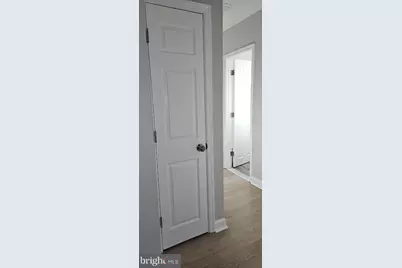 3633 Berry Avenue #1ST FL, Drexel Hill, PA 19026 - Photo 11