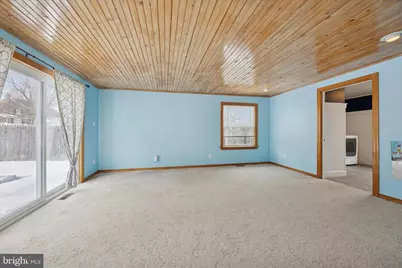 606 W Springfield Road, Springfield, PA 19064 - Photo 9