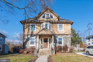 13 W Hinckley Ave, Ridley Park, PA 19078 - Photo 1