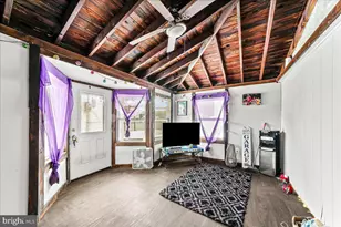 1020 Edgerton Rd, Secane, PA 19018 - Photo 17