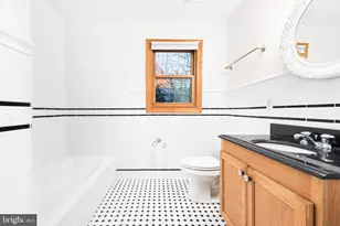 901 Academy Ln, Bryn Mawr, PA 19010 - Photo 19