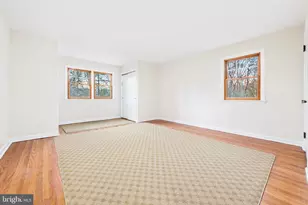 901 Academy Ln, Bryn Mawr, PA 19010 - Photo 13