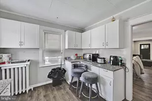 204 E Avon Rd, Brookhaven, PA 19015 - Photo 13