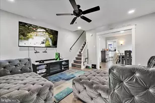 204 E Avon Rd, Brookhaven, PA 19015 - Photo 7