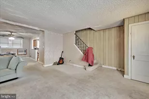 217 E Greenwood Ave, Lansdowne, PA 19050 - Photo 3