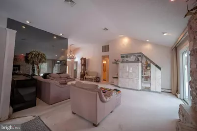 501 Flora Circle, Springfield, PA 19064 - Photo 7