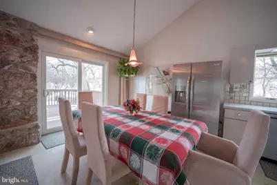 501 Flora Circle, Springfield, PA 19064 - Photo 9