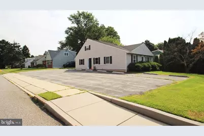 3215 Edgmont Avenue, Brookhaven, PA 19015 - Photo 9