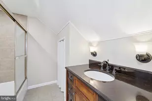 56 E Stewart Ave, Lansdowne, PA 19050 - Photo 23