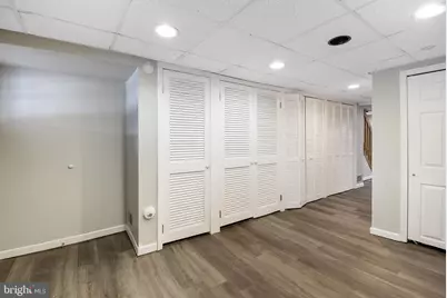 807 Surrey Lane, Glenolden, PA 19036 - Photo 13