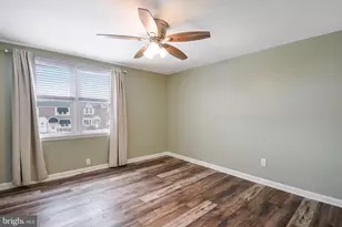 807 Surrey Ln, Glenolden, PA 19036 - Photo 7