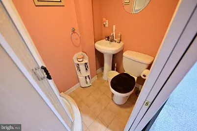 139 W Madison Avenue, Clifton Heights, PA 19018 - Photo 33