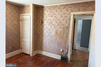 1015 Galbraith Avenue, Upper Chichester, PA 19061 - Photo 13