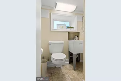 444 Saint Davids Avenue, Wayne, PA 19087 - Photo 25