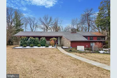 120 W Essex Avenue, Lansdowne, PA 19050 - Photo 1