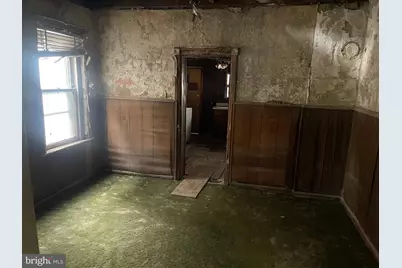 708 Jeffrey Street, Chester, PA 19013 - Photo 5