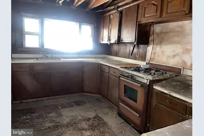 708 Jeffrey Street, Chester, PA 19013 - Photo 7