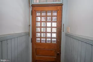 266 Beechwood Dr, Bryn Mawr, PA 19010 - Photo 31