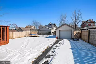 233 Melrose Ave, Lansdowne, PA 19050 - Photo 17