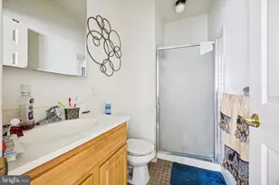 1605 W 7th St, Chester, PA 19013 - Photo 9