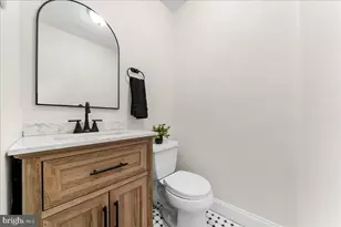 1240 Nicole Ln, Glenolden, PA 19036 - Photo 17