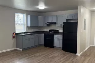 122 E Ridge Rd, Marcus Hook, PA 19061 - Photo 1